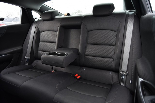 Chevrolet Malibu Vehicle Image 19
