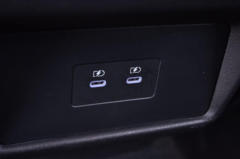 Nissan Rogue Vehicle Image 22