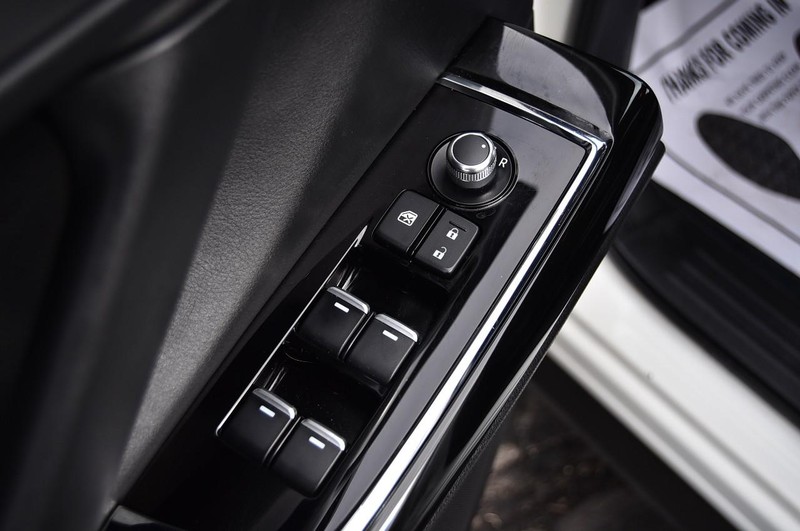 Mazda CX-9 Vehicle Image 08