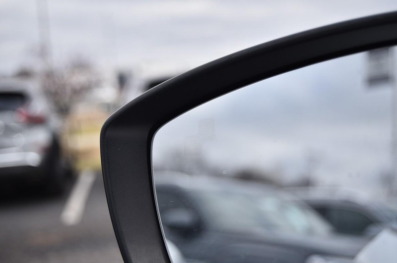 Mazda CX-9 Vehicle Image 09