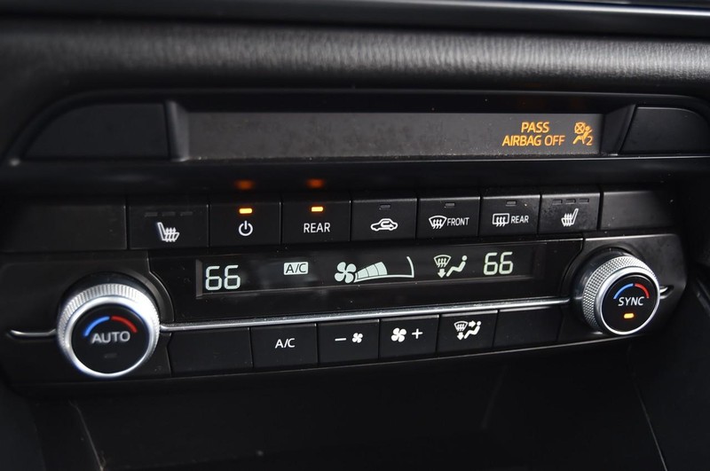 Mazda CX-9 Vehicle Image 14