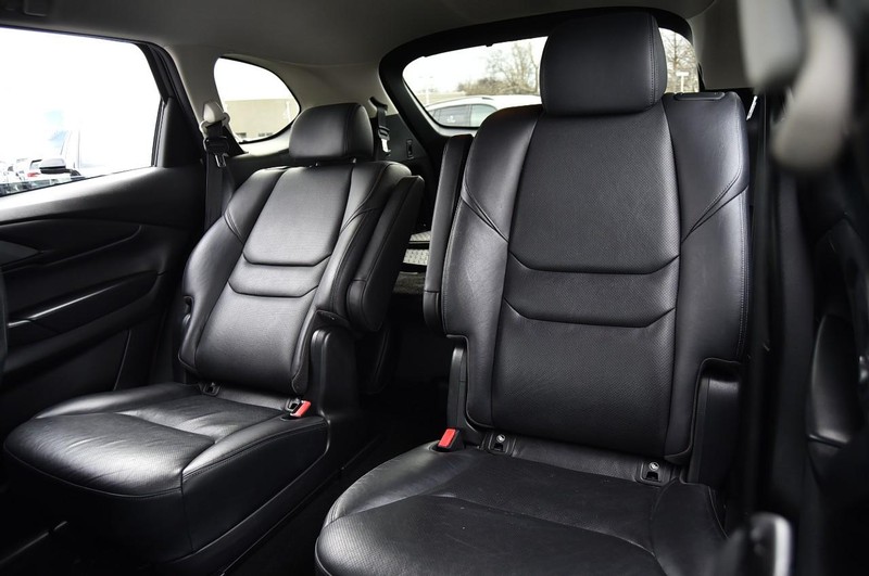 Mazda CX-9 Vehicle Image 22