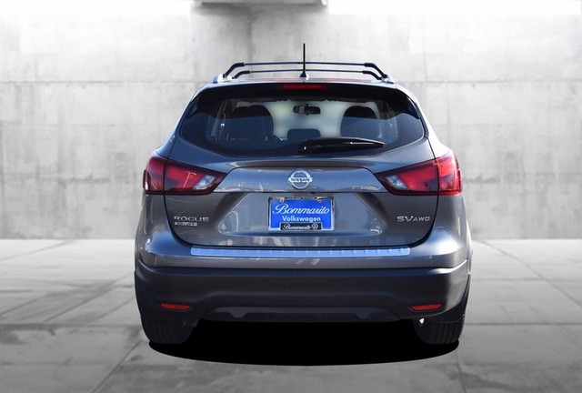 Nissan Rogue Sport Vehicle Image 07