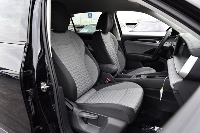 Volkswagen Tiguan Vehicle Image 19