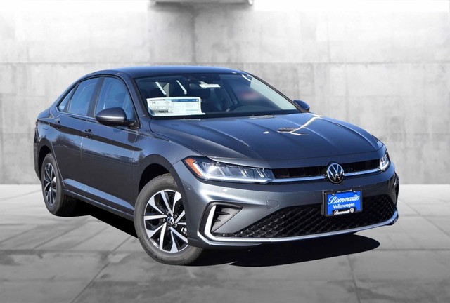 Volkswagen Jetta Vehicle Image 02