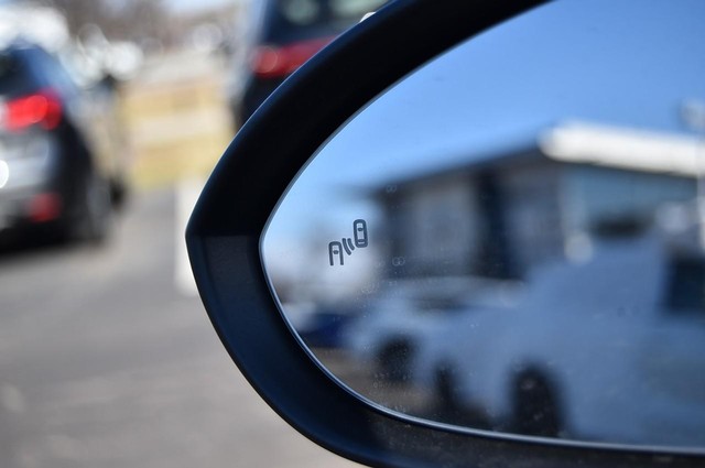 Volkswagen Jetta Vehicle Image 10