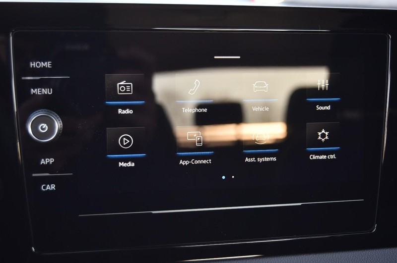 Volkswagen Jetta Vehicle Image 14