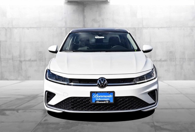 Volkswagen Jetta Vehicle Image 04