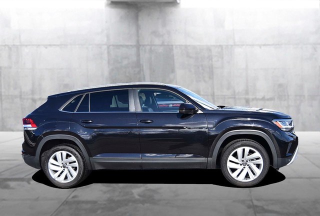 Volkswagen Atlas Cross Sport Vehicle Image 05