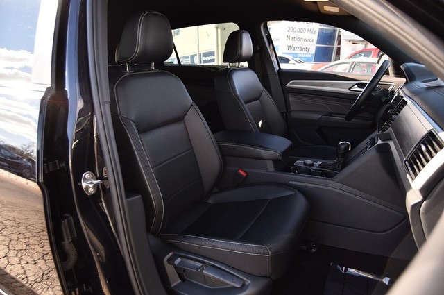 Volkswagen Atlas Cross Sport Vehicle Image 20