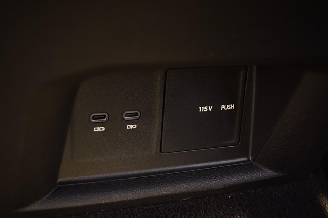 Volkswagen Atlas Vehicle Image 24