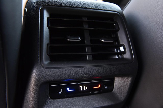 Volkswagen Tiguan Vehicle Image 23