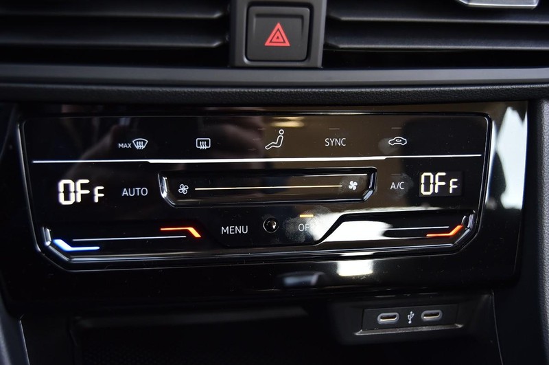 Volkswagen Jetta Vehicle Image 15