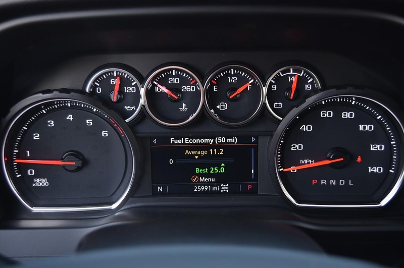 Chevrolet Silverado 1500 Vehicle Full-screen Gallery Image 11