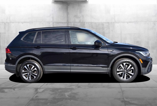 Volkswagen Tiguan Vehicle Image 05
