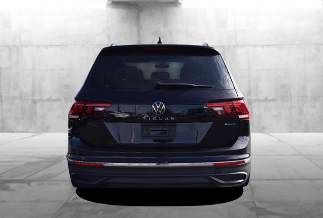Volkswagen Tiguan Vehicle Image 06