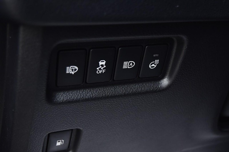 Lexus GX Vehicle Image 12