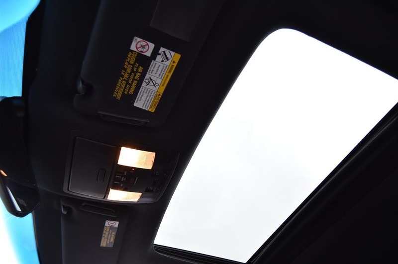 Lexus GX Vehicle Image 24