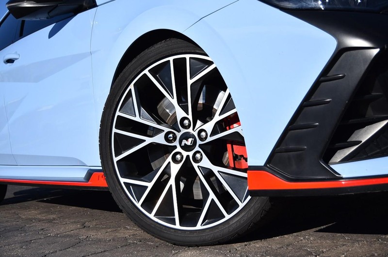 Hyundai Elantra N Vehicle Image 03