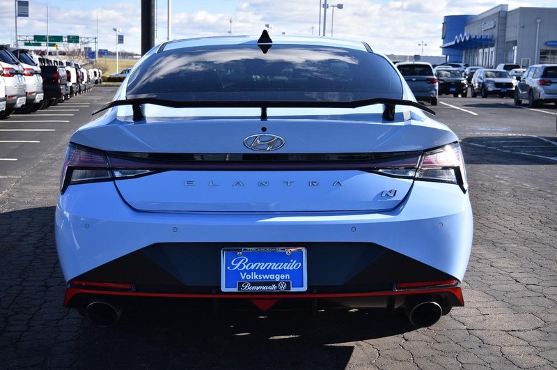 Hyundai Elantra N Vehicle Image 06