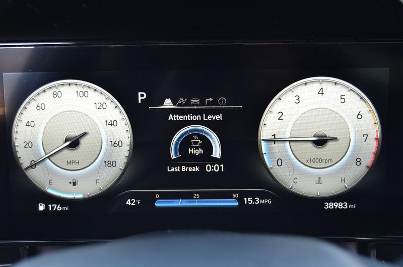 Hyundai Elantra N Vehicle Image 11