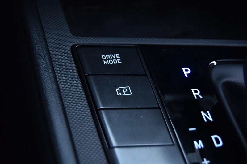 Hyundai Elantra N Vehicle Image 17