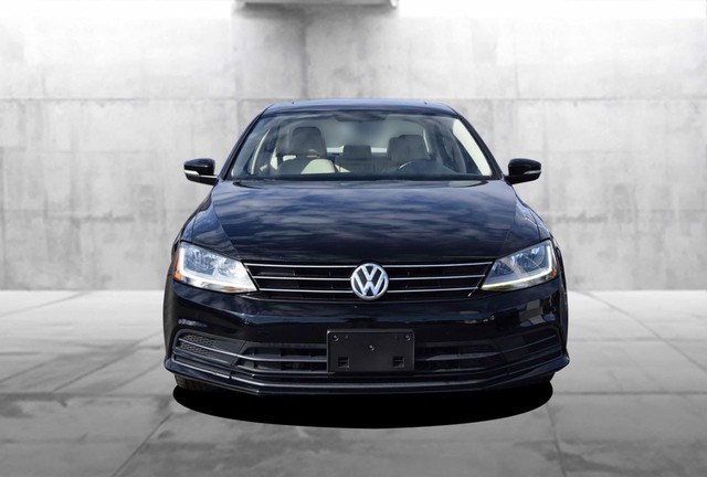 Volkswagen Jetta Vehicle Image 04