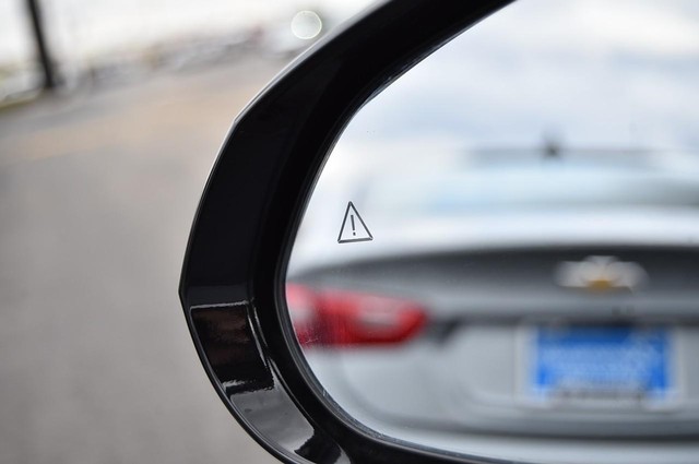 Hyundai Sonata Vehicle Image 09