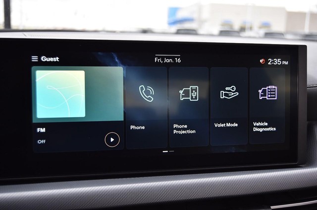 Hyundai Sonata Vehicle Image 13