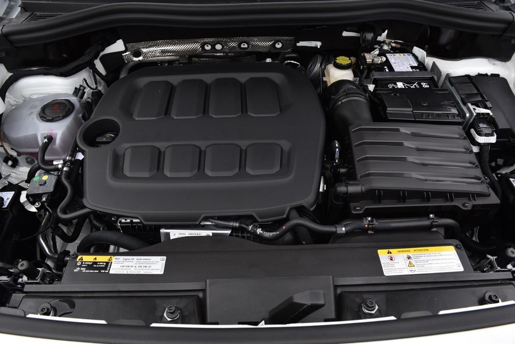 Volkswagen Tiguan Vehicle Full-screen Gallery Image 19