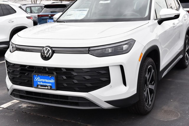 Volkswagen Tiguan Vehicle Image 05