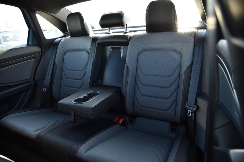 Volkswagen Jetta GLI Vehicle Image 23