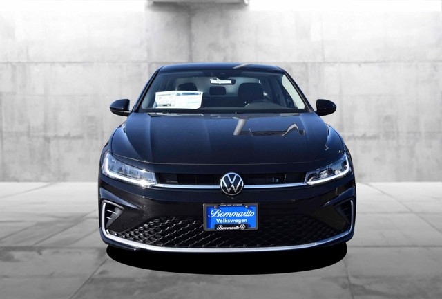 Volkswagen Jetta Vehicle Image 04