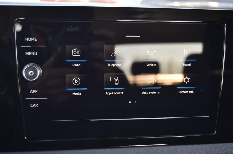 Volkswagen Jetta Vehicle Image 14