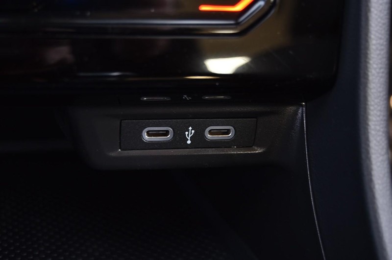 Volkswagen Jetta Vehicle Image 16