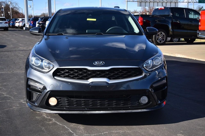 Kia Forte Vehicle Image 04