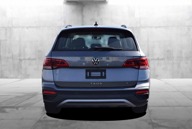 Volkswagen Taos Vehicle Image 06