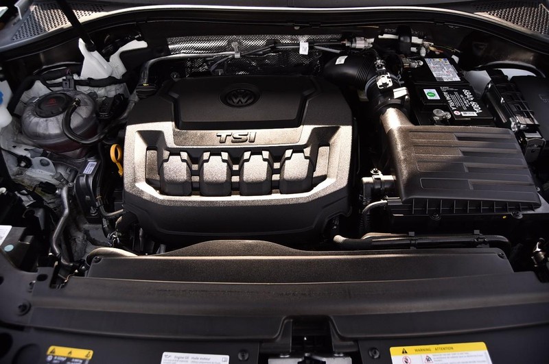 Volkswagen Tiguan Vehicle Image 27