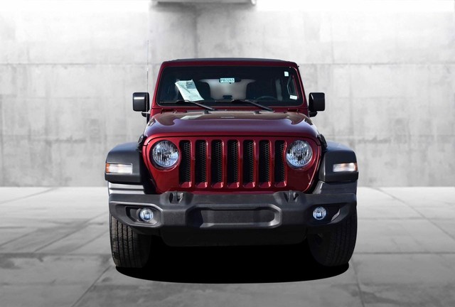 Jeep Wrangler Vehicle Image 04