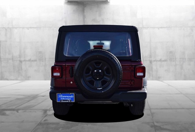 Jeep Wrangler Vehicle Image 06