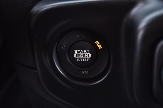 Jeep Wrangler Vehicle Image 15