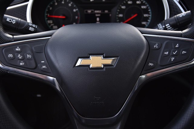 Chevrolet Malibu Vehicle Image 17