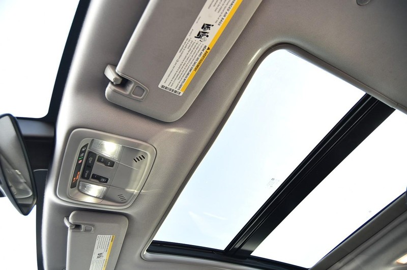 Chevrolet Malibu Vehicle Image 20