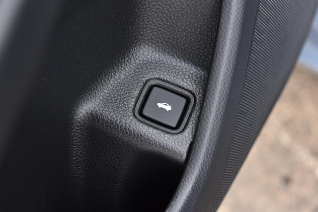 Honda Accord Sedan Vehicle Image 09