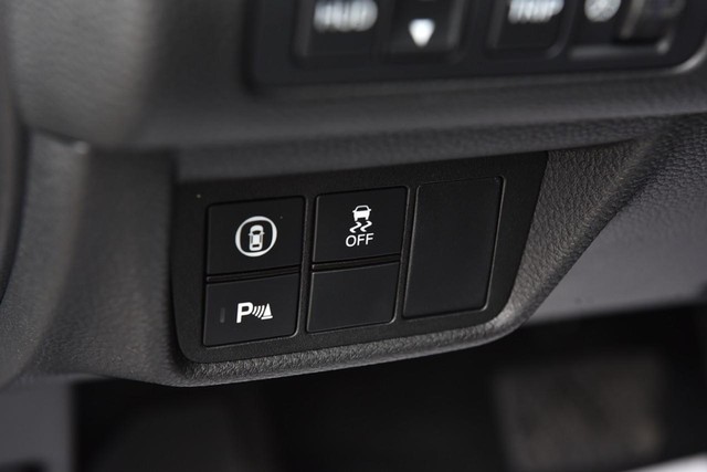 Honda Accord Sedan Vehicle Image 12