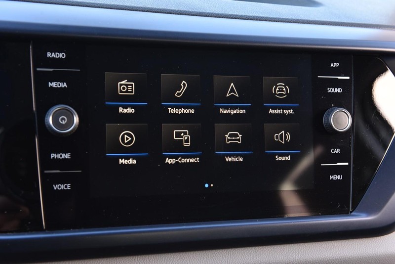 Volkswagen Taos Vehicle Image 13