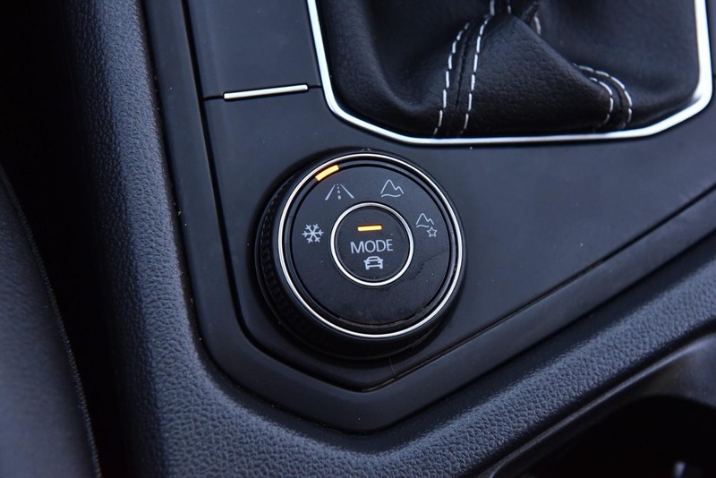 Volkswagen Taos Vehicle Image 17