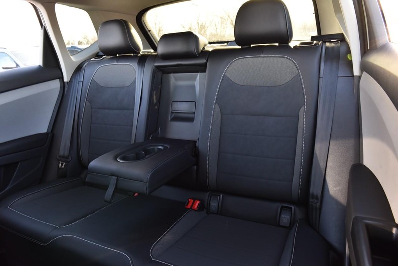 Volkswagen Taos Vehicle Image 22