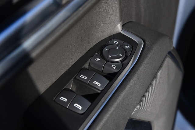 GMC Sierra 1500 Vehicle Image 08