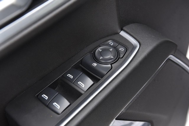 Chevrolet Silverado 1500 Vehicle Image 09